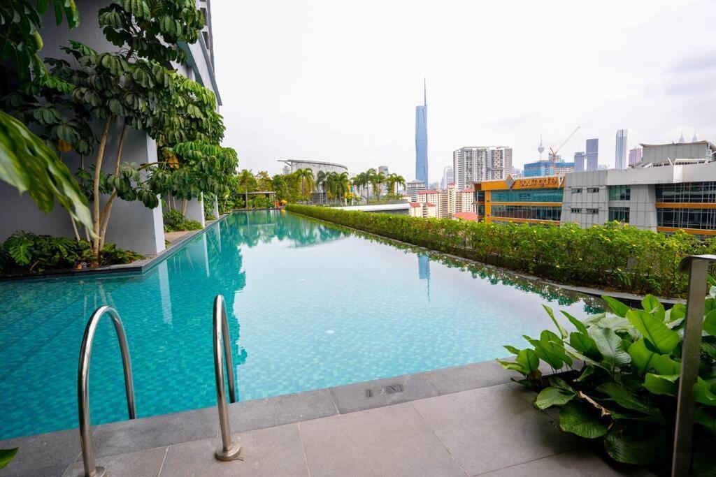 Pangsapuri 2 At Kl L 6 Pax L 3 Queen Beds Kuala Lumpur